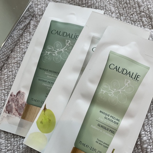 Makeup & Skincare Bundle 10 pieces NEW - Picture 3 of 7